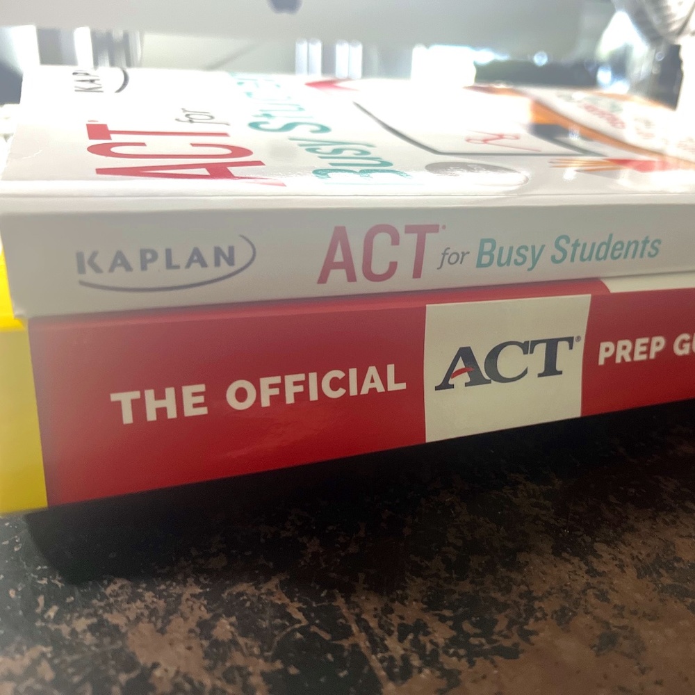 ACT Prep The official Prep Guide Kaplan for busy Students